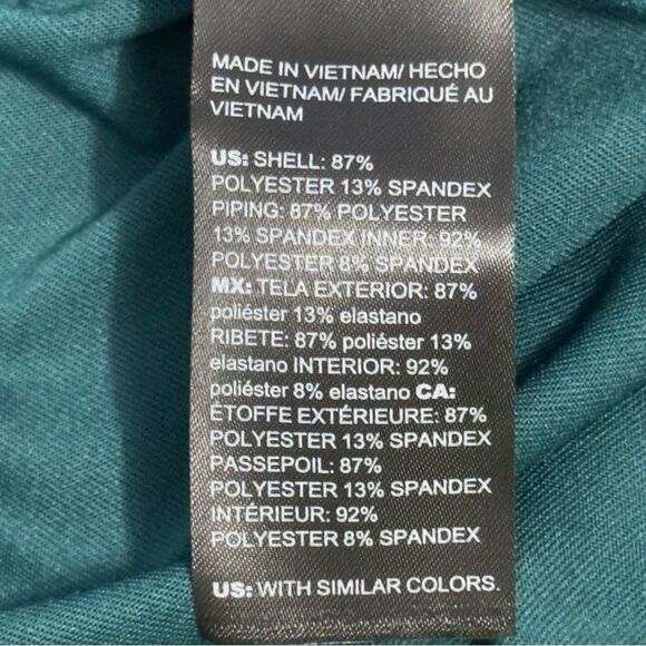 Chico’s Zenergy UPF Curved Hem Skort - Size 14 - Picture 12 of 13